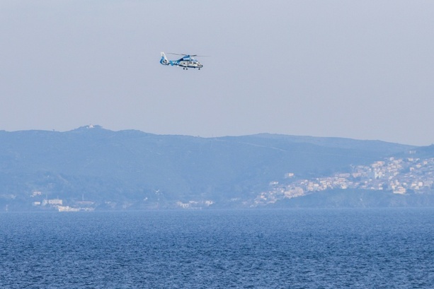 Bild vergr&ouml;&szlig;ern: Hunderte Asylsuchende sollen auf griechische Ägäisinseln verlegt werden