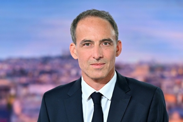 Bild vergr&ouml;&szlig;ern: EU-Abgeordneter Glucksmann kandidiert bei Präsidentschaftswahl in Frankreich