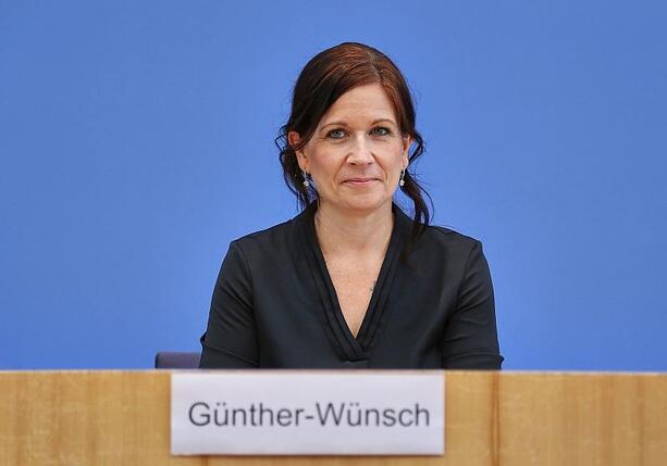 Bild vergr&ouml;&szlig;ern: Berliner Bildungssenatorin sieht Schulsystem auf gutem Weg
