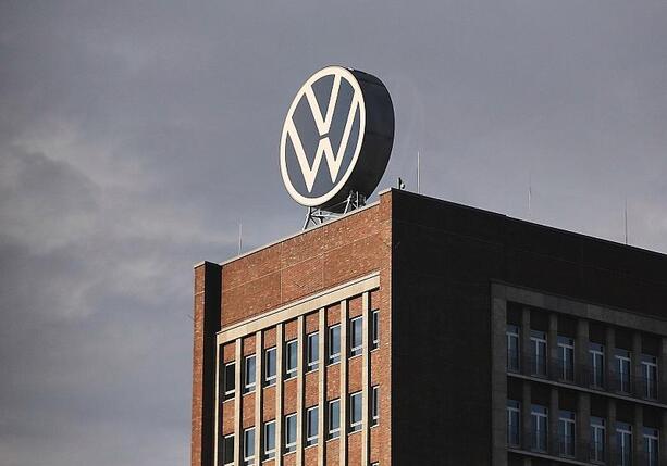 Bild vergr&ouml;&szlig;ern: Lies gibt sich nach Krisentreffen bei Volkswagen optimistisch