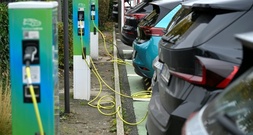 TÜV-Verband: E-Autos in Deutschland 