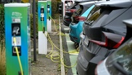 TÜV-Verband: E-Autos in Deutschland 