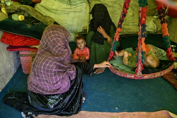 Bild vergr&ouml;&szlig;ern: Unicef: Einer Million Kinder in Afghanistan droht Tod durch Unterernährung