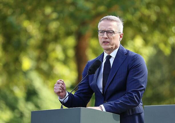 Bild vergr&ouml;&szlig;ern: Bundesregierung will bei KI aufholen - und Nummer drei werden