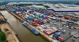 Ifo: Exporterwartungen deutscher Unternehmen stark gestiegen