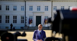 Bundesregierung setzt Kabinettsklausur auf Schloss Neuhardenberg fort