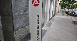 Ifo-Barometer: Unternehmen bauen weniger Personal ab