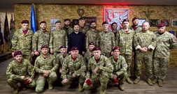 Selenskyj besucht ukrainische Soldaten an der Front