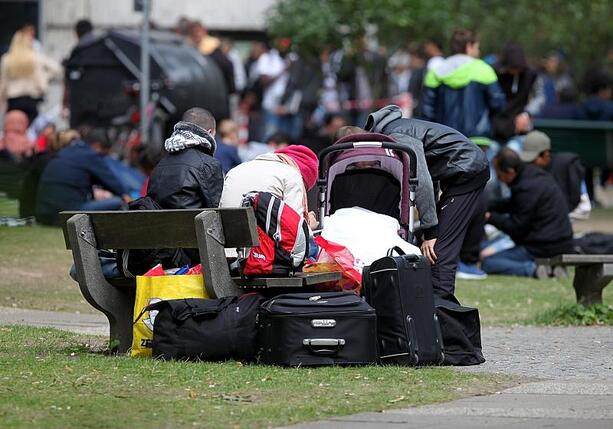 Bild vergr&ouml;&szlig;ern: Geas: Nur 1,5 Prozent der eingereisten Migranten registriert