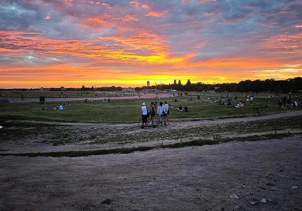 Bild vergr&ouml;&szlig;ern: Grünen-Spitzenkandidat will Konzertbühne am Tempelhofer Feld