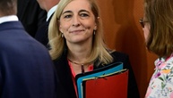 Warken schließt Kanzlertausch nach Ost-Wahlen aus