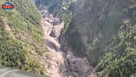 Überflutungsrisiko behindert Rettungseinsätze nach Sturzflut in Nepal und Tibet