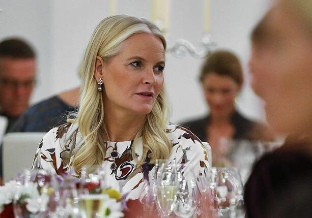 Bild vergr&ouml;&szlig;ern: Mette-Marit zur Königin von Norwegen ernannt