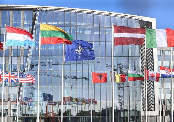 Bild vergr&ouml;&szlig;ern: Experten wollen Nato-Beratungen nach Drohnenangriff in Leipzig