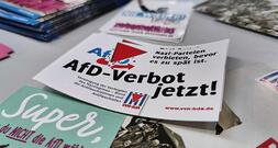 Rufe aus SPD nach Verbotsverfahren gegen AfD-Landesverbände
