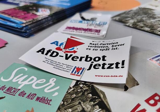 Bild vergr&ouml;&szlig;ern: Rufe aus SPD nach Verbotsverfahren gegen AfD-Landesverbände