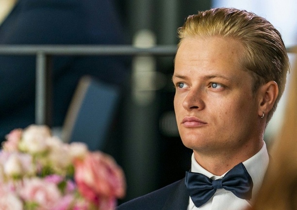 Bild vergr&ouml;&szlig;ern: Mette-Marits Sohn erhält Ausgang für Trauerfeier von Norwegens König Harald