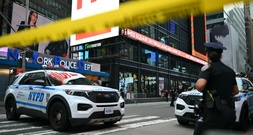 Ein Todesopfer bei Messerattacke am New Yorker Times Square - Angreiferin erschossen
