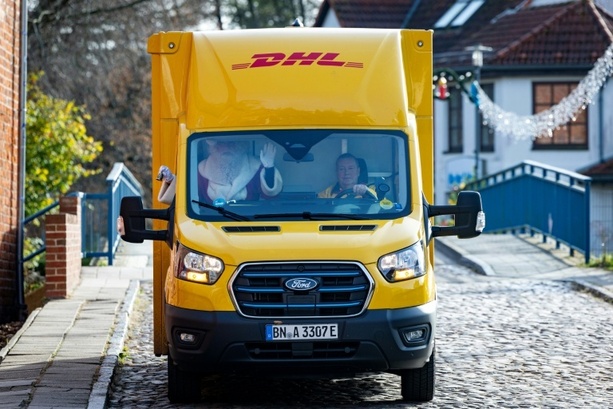 Bild vergr&ouml;&szlig;ern: Deutsche-Post-Konzern wird in DHL umbenannt