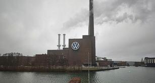 VW-Aufsichtsratschef Pötsch startet neuen Einigungsversuch