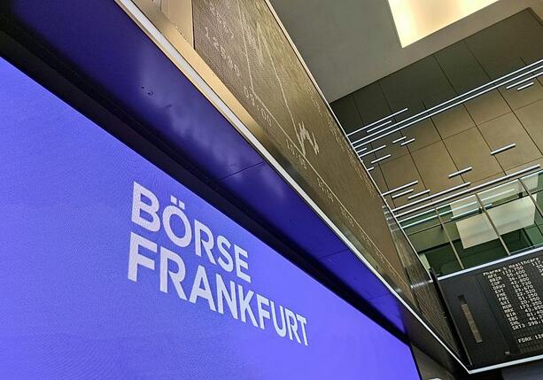 Bild vergr&ouml;&szlig;ern: Dax leicht im Minus - Trump beruhigt Märkte etwas