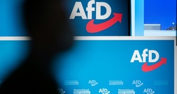 Streit um Förderung: AfD-nahe Stiftung verklagt Dobrindt wegen Rechtsbeugung