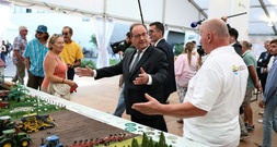 Frankreichs Ex-Präsident Hollande bereitet erneute Kandidatur vor