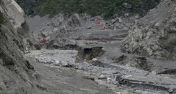 Zwei Verschüttete mehr als eine Woche nach verheerender Sturzflut in Nepal gerettet