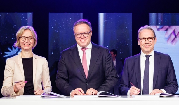 Bild vergr&ouml;&szlig;ern: Nach BSW-Austritten in Thüringen: Koalition soll weiter bestehen bleiben