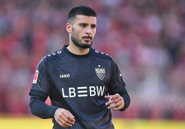 Bild vergr&ouml;&szlig;ern: 1. Bundesliga: VfB Stuttgart gewinnt gegen Köln