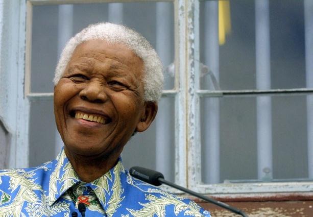 Bild vergr&ouml;&szlig;ern: Südafrika klagt erneut gegen Versteigerung von Gegenständen Mandelas