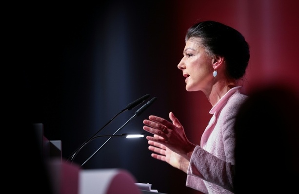 Bild vergr&ouml;&szlig;ern: Sachsen-Anhalt: Wagenknecht für Gespräche mit AfD - aber gegen Koalition