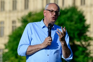 Bremer Bürgerschaftswahl: SPD nominiert Bürgermeister Bovenschulte als Spitzenkandidat