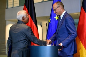 Merz sieht auch nach AfD-Sieg in Sachsen-Anhalt Verbotsverfahren weiterhin skeptisch