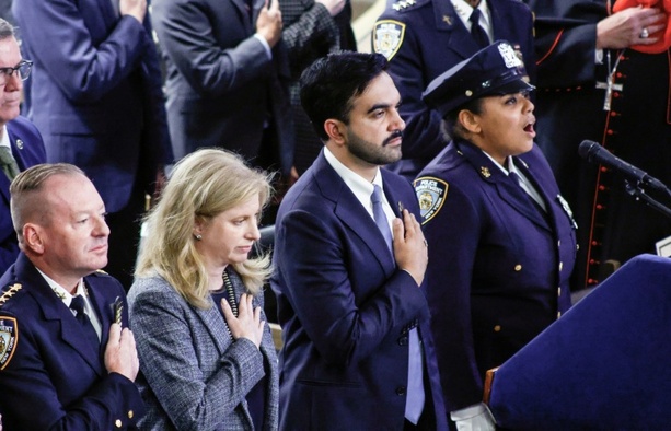 Bild vergr&ouml;&szlig;ern: 9/11-Gedenken in New York: Petition gegen muslimischen Bürgermeister Mamdani