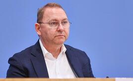 Verdi-Chef Werneke fordert sozial ausgestaltete Reformen