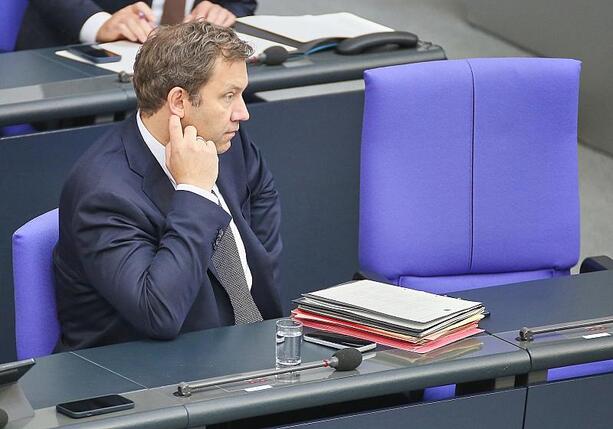 Bild vergr&ouml;&szlig;ern: Frei: Klingbeils Finanzplanung nicht in Stein gemeißelt