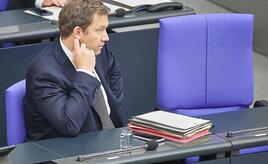 Frei: Klingbeils Finanzplanung nicht in Stein gemeißelt