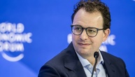 Anthropic-Chef fordert langsameres Tempo bei KI-Entwicklung - Musk und Altman stimmen zu