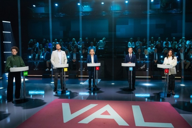 Bild vergr&ouml;&szlig;ern: Enges Rennen zwischen Mitte-Rechts-Bündnis und Linken bei Wahl in Schweden erwartet