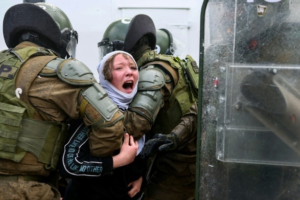 Bild vergr&ouml;&szlig;ern: Chile: Mehr als 280 Festnahmen bei Demonstrationen zum Gedenken an Opfer der Diktatur