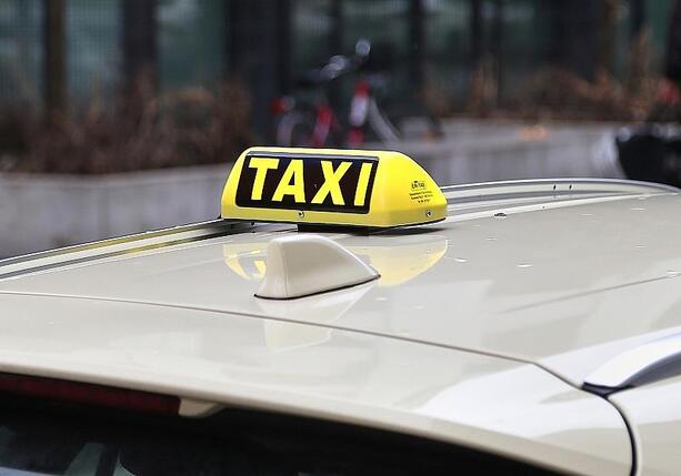 Bild vergr&ouml;&szlig;ern: Studie: Taxifahrten in deutschen Großstädten vergleichsweise teuer