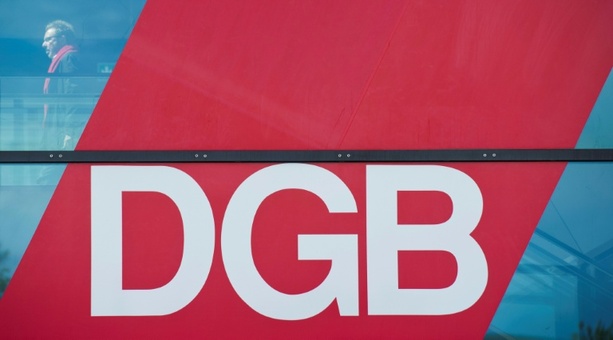Bild vergr&ouml;&szlig;ern: DGB ruft zu bundesweiten Aktionen gegen sozialen Kahlschlag auf