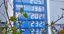 Grüne lehnen neuen Tankrabatt ab - Stromsteuer soll sinken