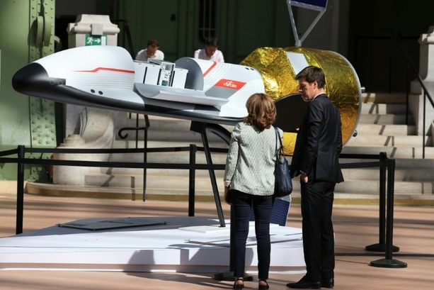 Bild vergr&ouml;&szlig;ern: Deutsch-französisches Raumflugzeug soll Astronauten ins All bringen