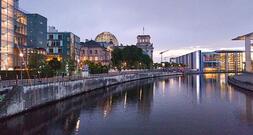 Bund und Berlin unterzeichnen neuen Hauptstadtfinanzierungsvertrag