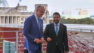 Merz und al-Zaidi wollen engere wirtschaftliche Zusammenarbeit