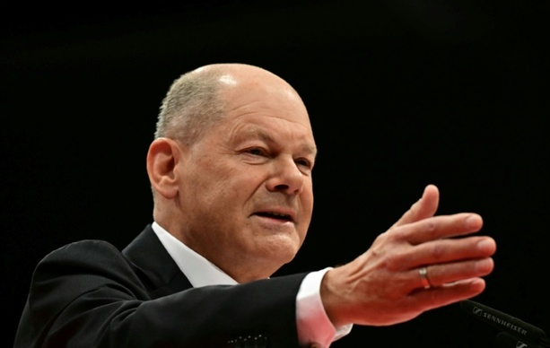 Bild vergr&ouml;&szlig;ern: Ex-Kanzler Scholz dabei: 37 frühere Spitzenpolitiker kritisieren weltweite Ungleichheit