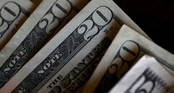 Niederlage für Trump: US-Notenbank Fed erhöht Leitzins erstmals seit 2023