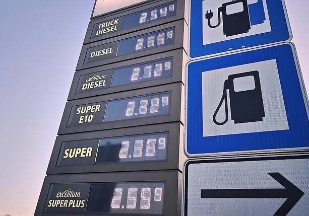 Bild vergr&ouml;&szlig;ern: Auch Dieselpreis erreicht neues Allzeithoch